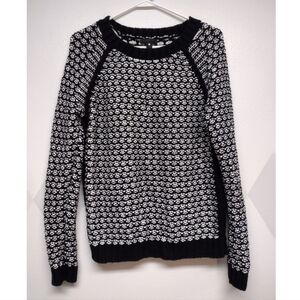 Worthington black and white sweater